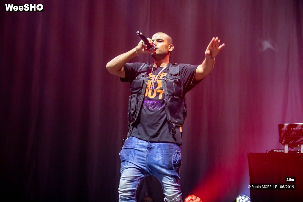 32/50 photos du spectacle Atim