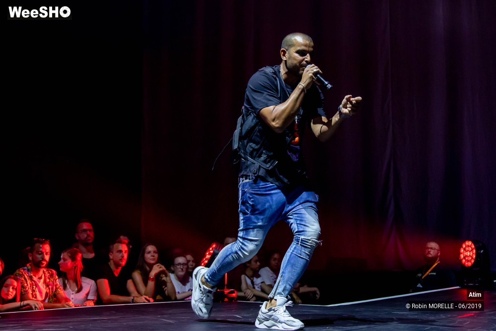 44/50 photos du spectacle Atim