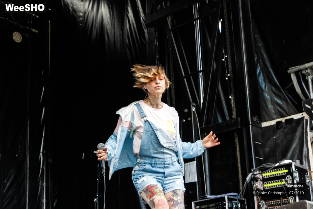 12/36 photos du spectacle Dimanche