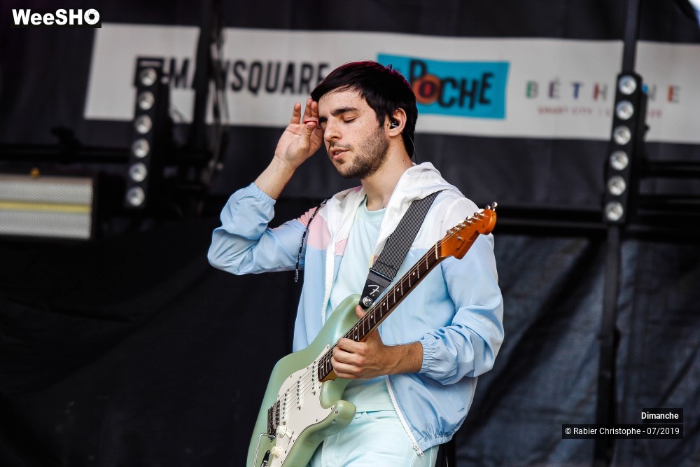 14/36 photos du spectacle Dimanche