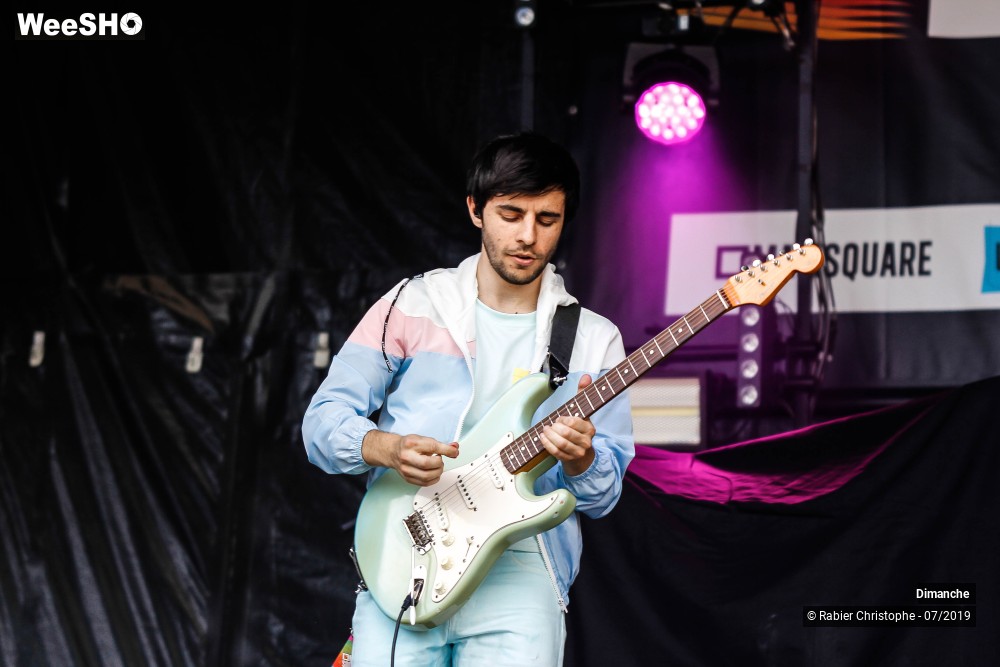 16/36 photos du spectacle Dimanche