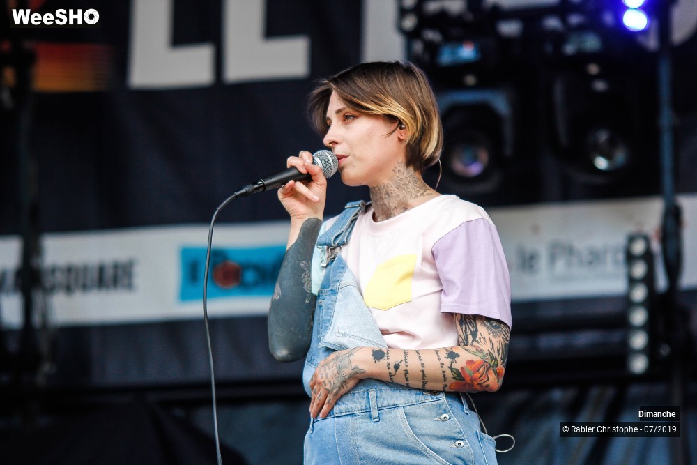 21/36 photos du spectacle Dimanche