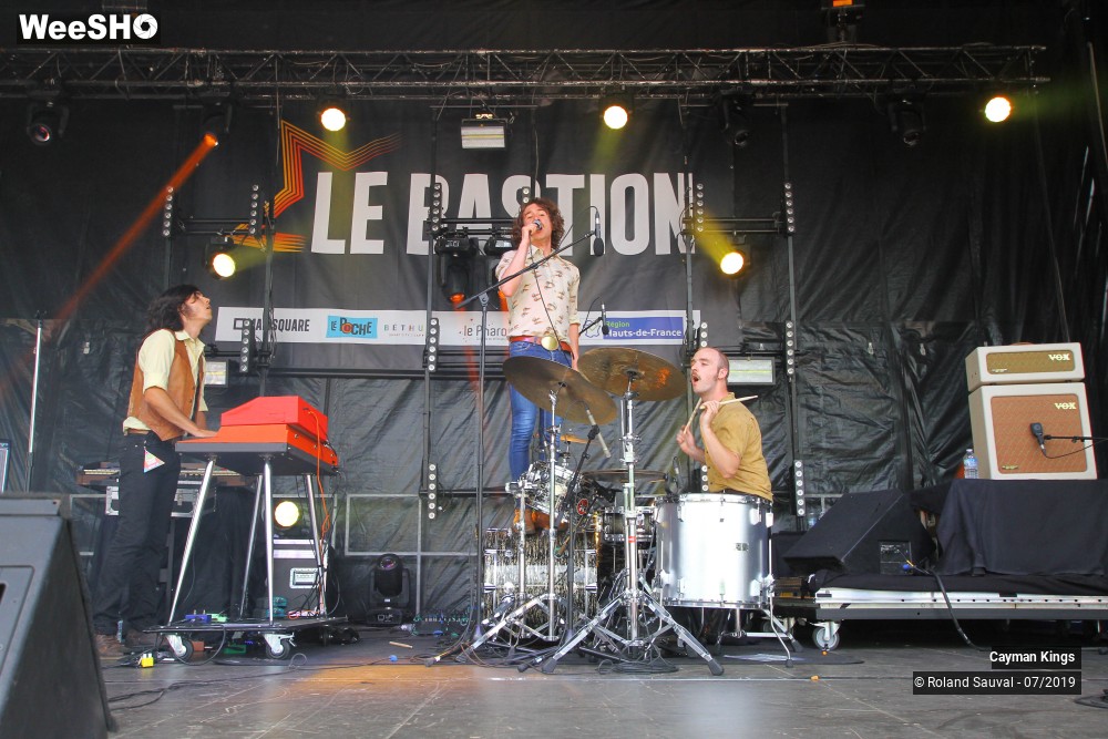 24/50 photos du spectacle Cayman Kings