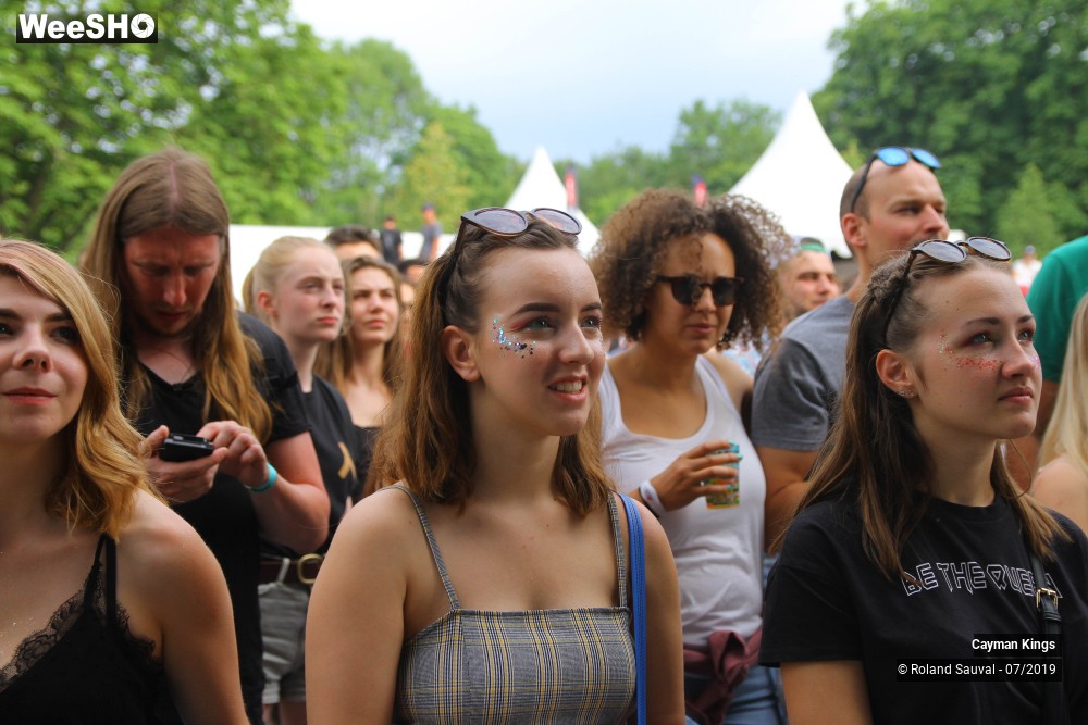 32/50 photos du spectacle Cayman Kings