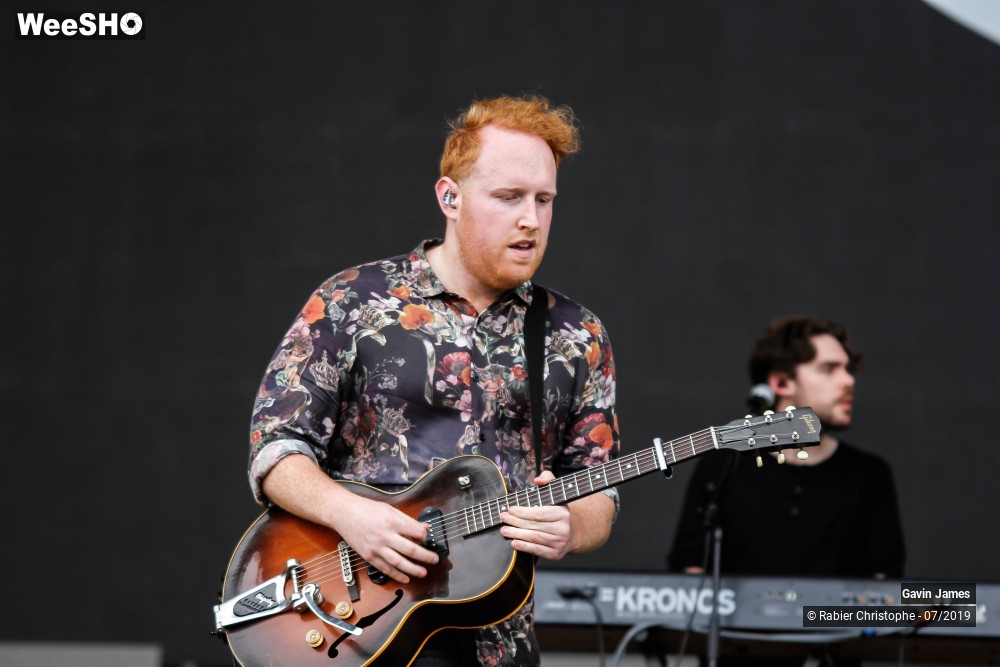 30/40 photos du spectacle Gavin James