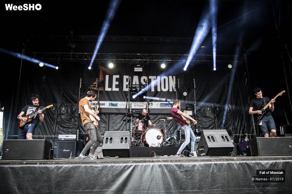 16/31 photos du spectacle Fall of  Messiah