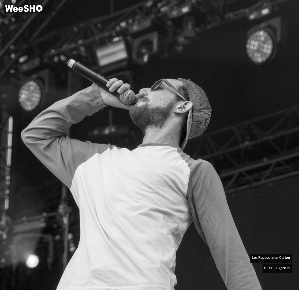 19/20 photos du spectacle Les Rappeurs En Carton