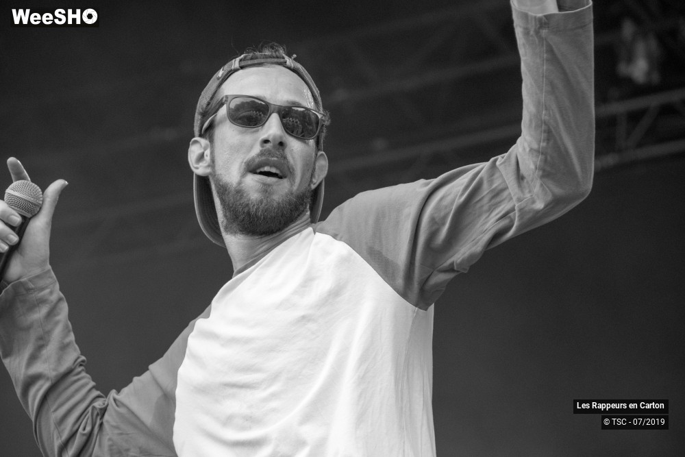 20/20 photos du spectacle Les Rappeurs En Carton