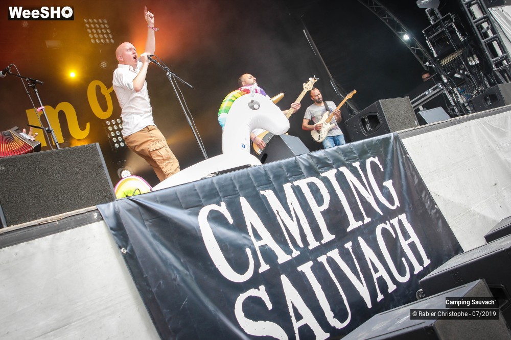25/25 photos du spectacle Camping Sauvach