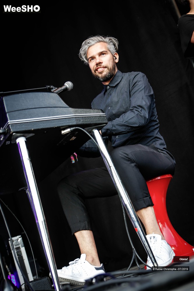 2/50 photos du spectacle Oldelaf