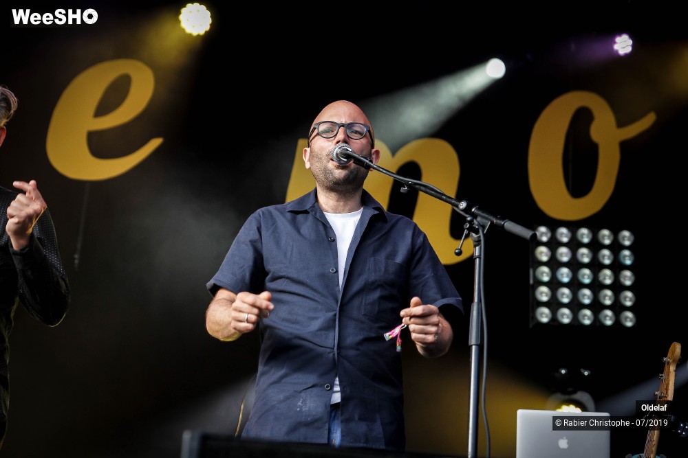 10/50 photos du spectacle Oldelaf