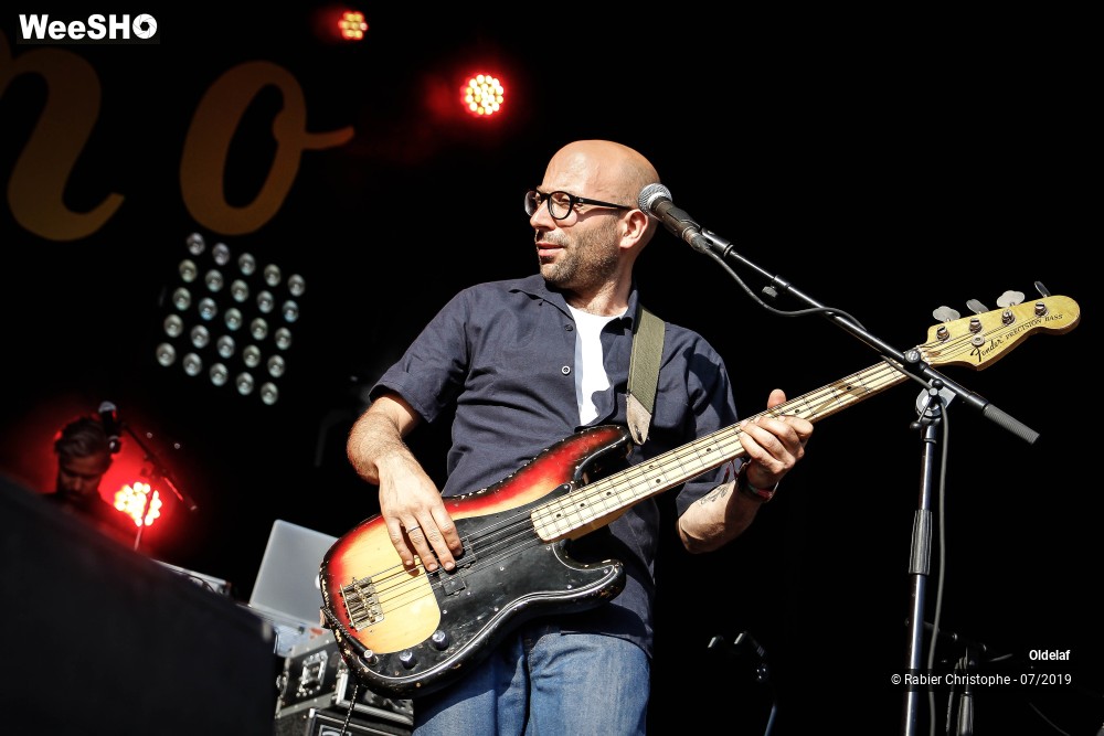 44/50 photos du spectacle Oldelaf