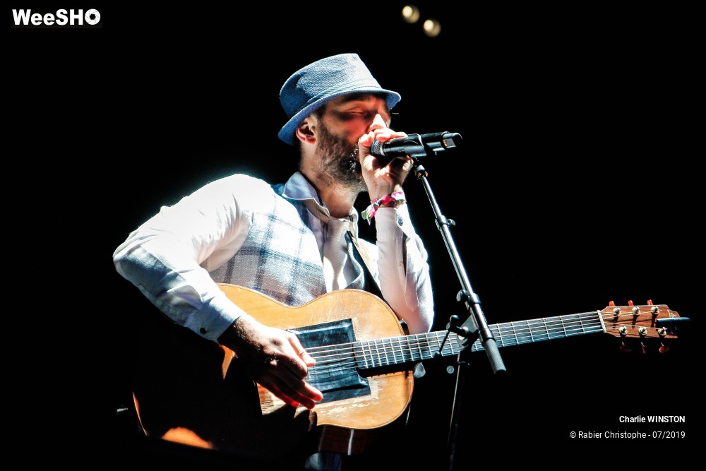 17/31 photos du spectacle Charlie Winston