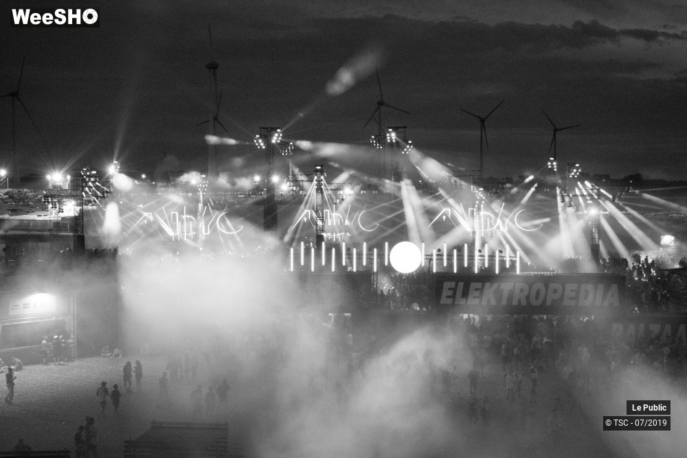 4/35 photos du spectacle Ambiance Dour Festival 2019 - J2
