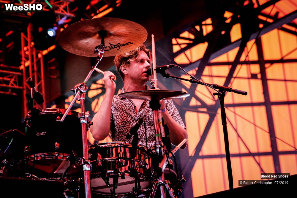 2/31 photos du spectacle Blood Red Shoes