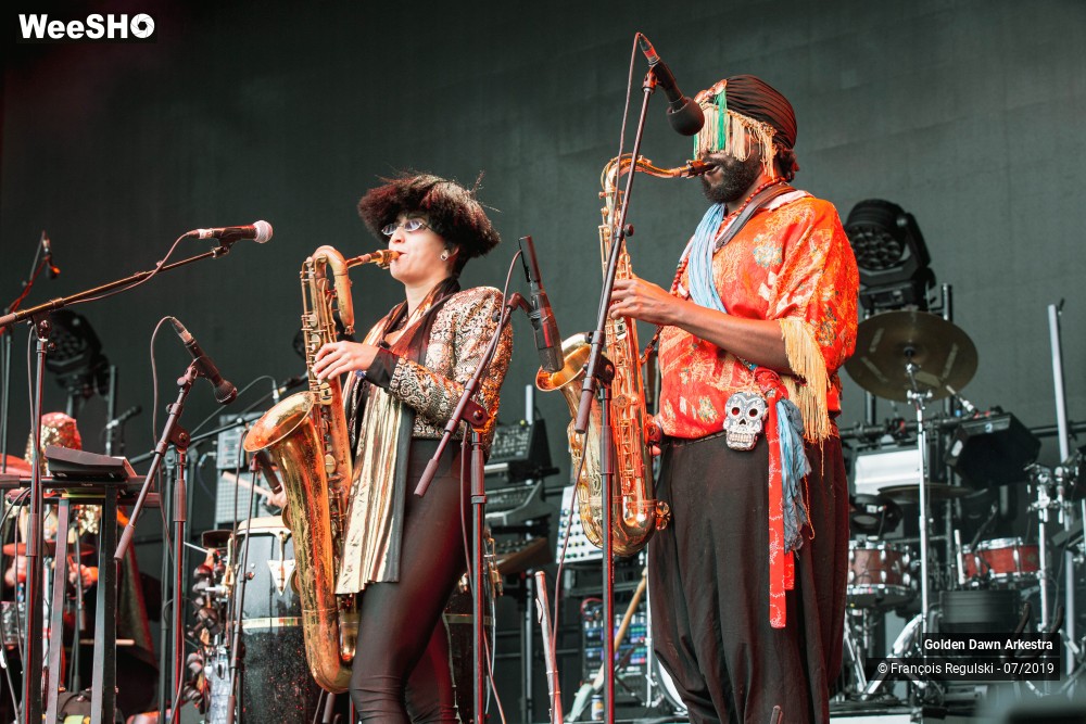 17/32 photos du spectacle Golden Dawn Arkestra