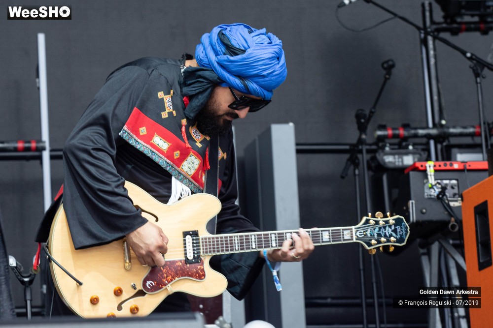 28/32 photos du spectacle Golden Dawn Arkestra