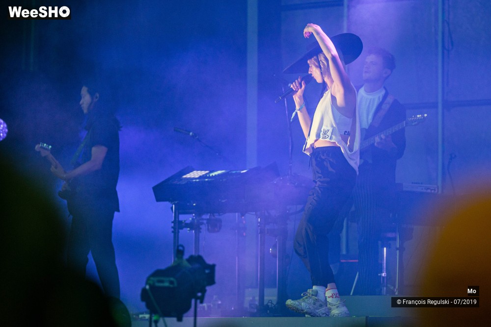 18/21 photos du spectacle MO