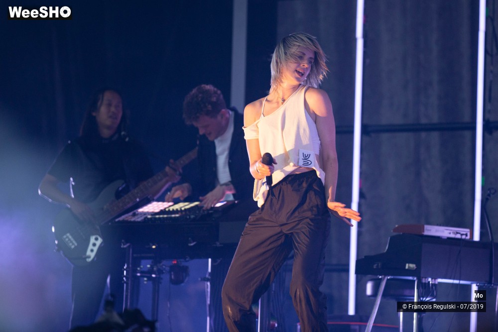 21/21 photos du spectacle MO