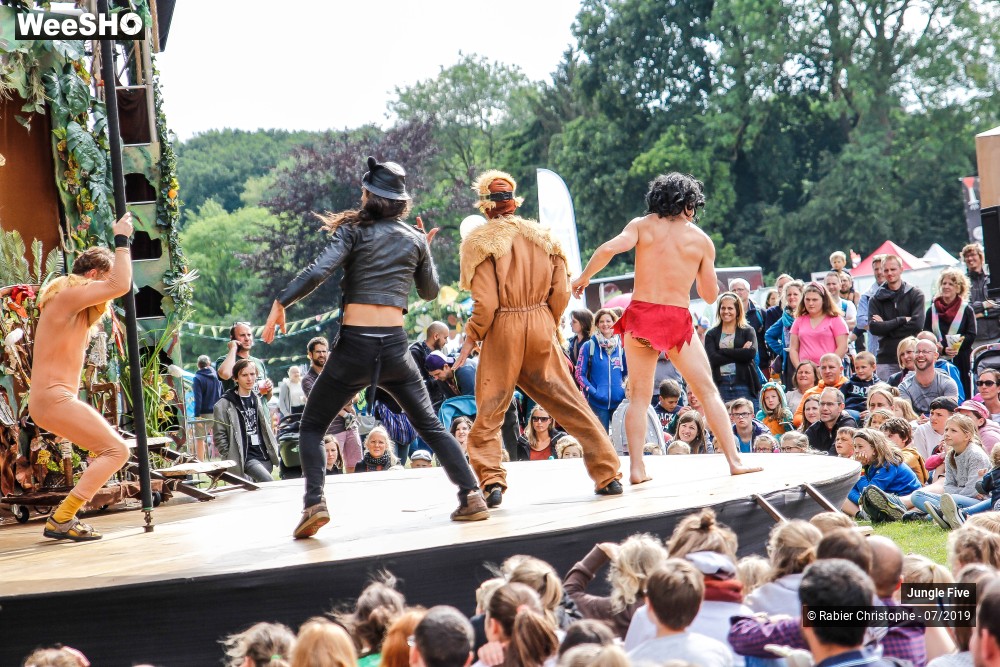 17/38 photos du spectacle Jungle Five
