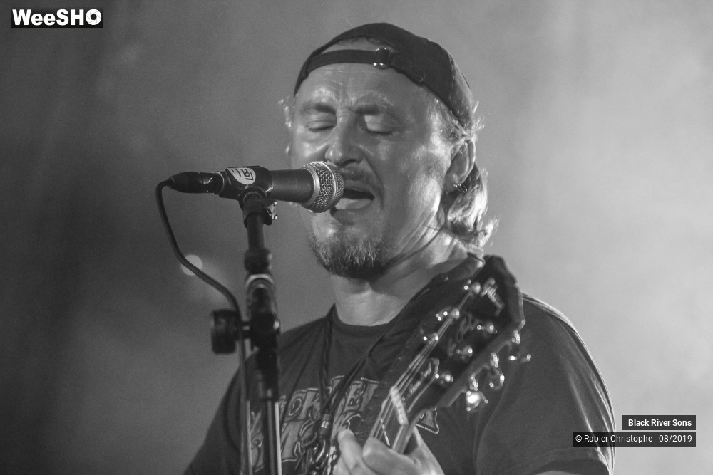 10/23 photos du spectacle Black River Sons