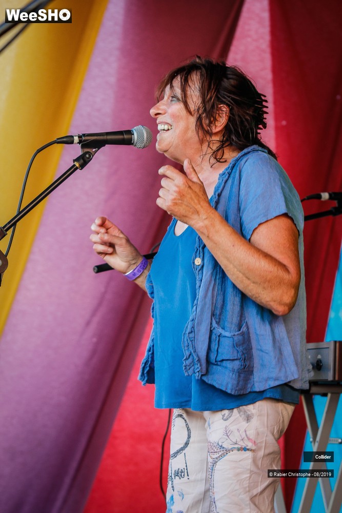 7/48 photos du spectacle Collider