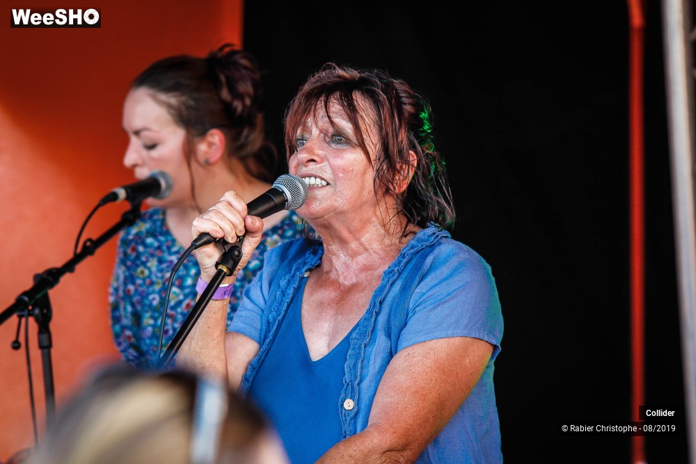 16/48 photos du spectacle Collider