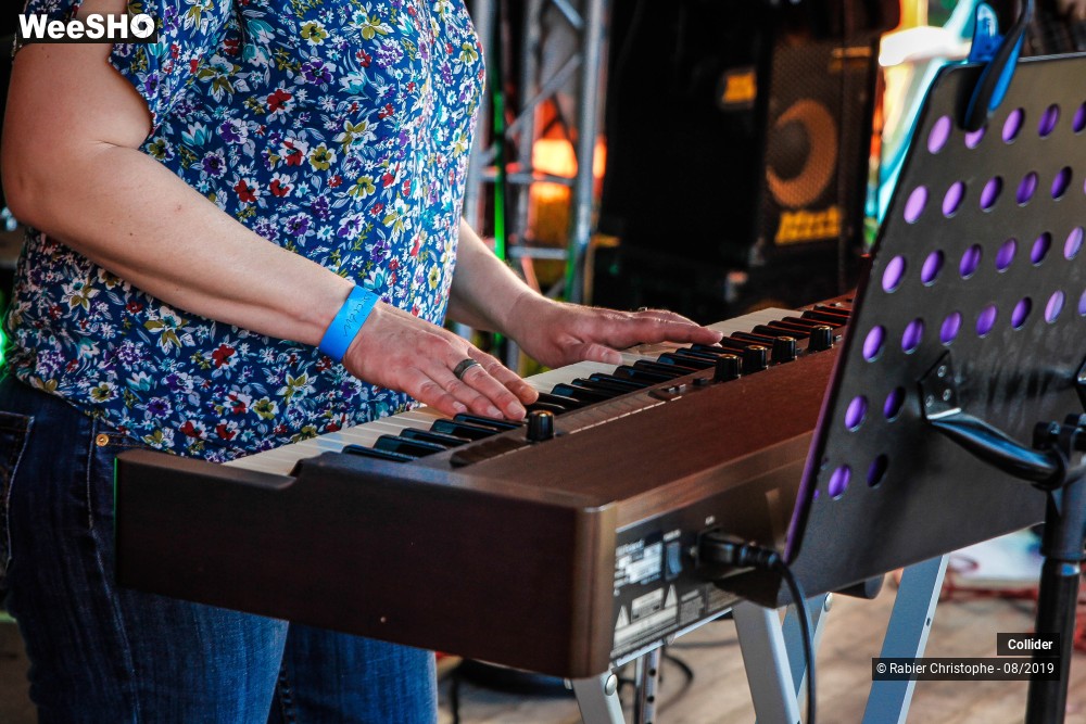 17/48 photos du spectacle Collider