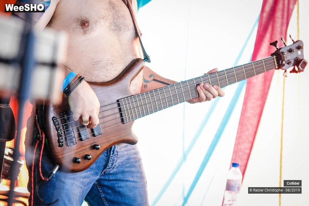 18/48 photos du spectacle Collider