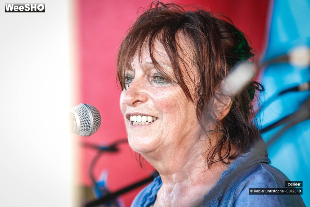 20/48 photos du spectacle Collider