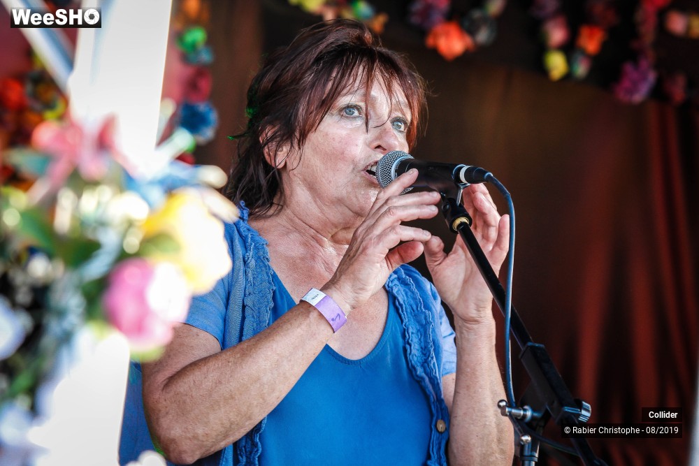 38/48 photos du spectacle Collider