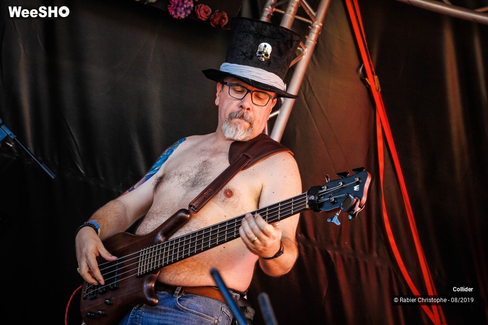 46/48 photos du spectacle Collider