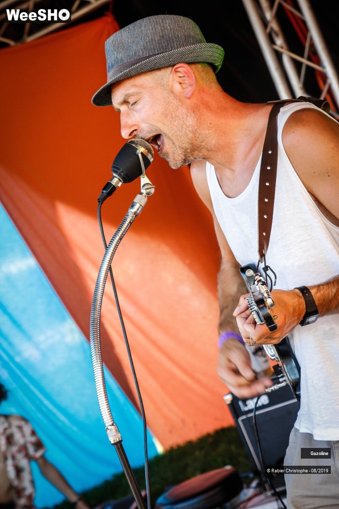 7/46 photos du spectacle Gazoline