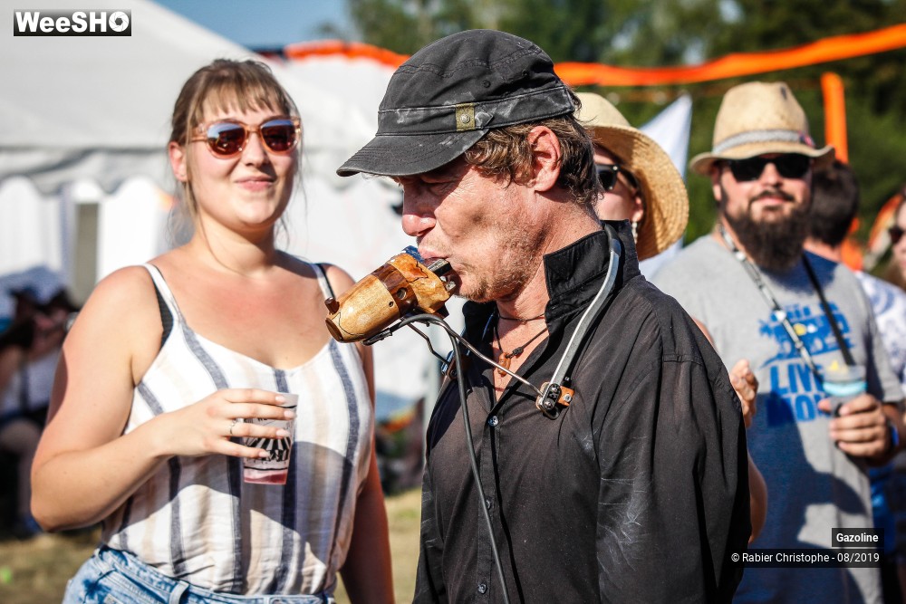 12/46 photos du spectacle Gazoline