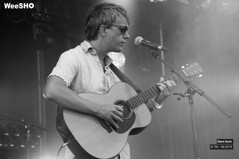 4/7 photos du spectacle Steve Gunn