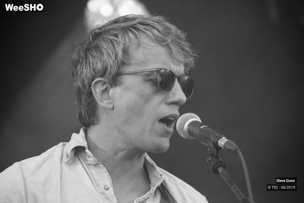 7/7 photos du spectacle Steve Gunn
