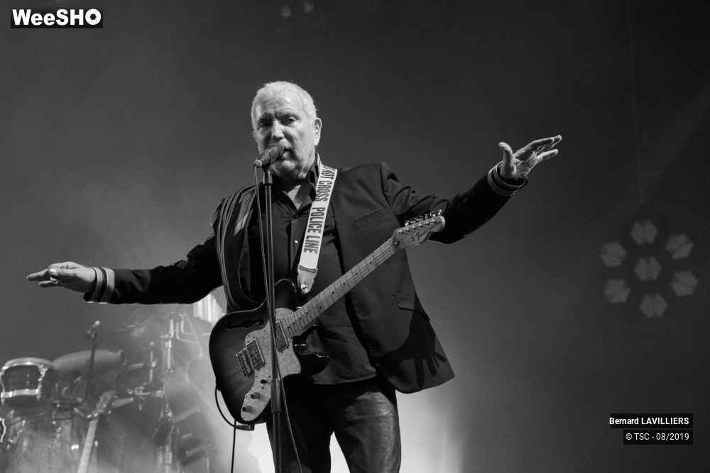 14/17 photos du spectacle Bernard Lavilliers