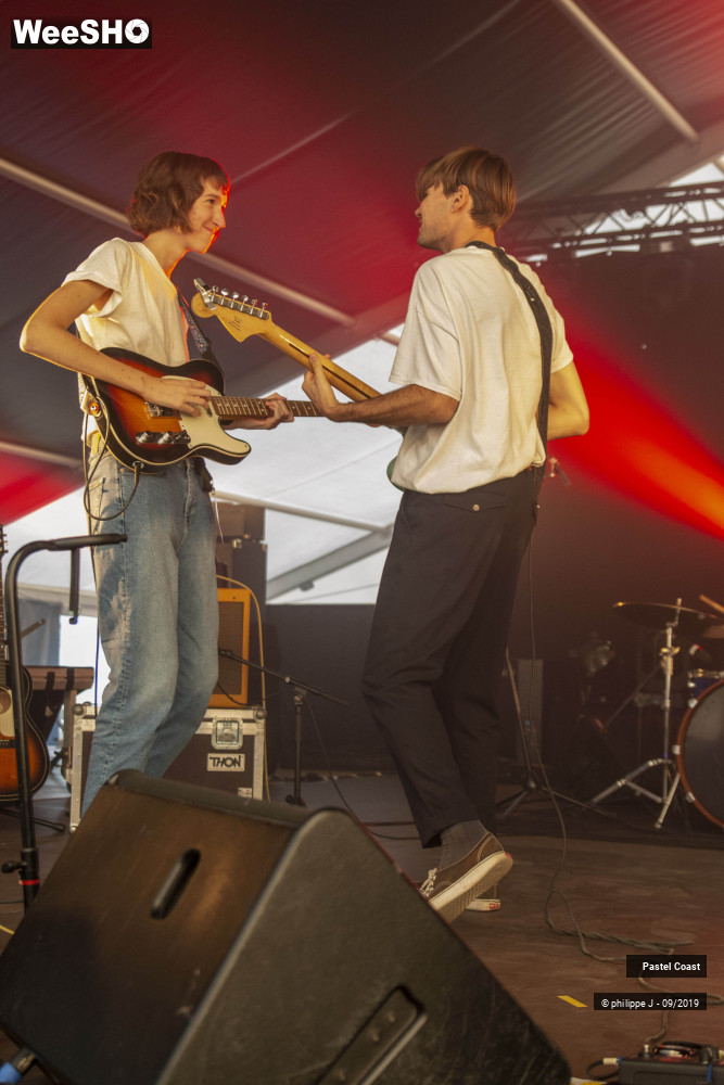 16/22 photos du spectacle Pastel Coast