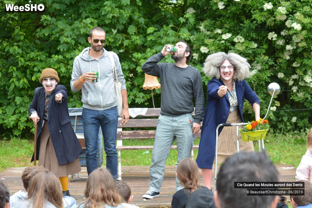 14/35 photos du spectacle Germaine et Germaine