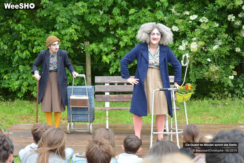 16/35 photos du spectacle Germaine et Germaine