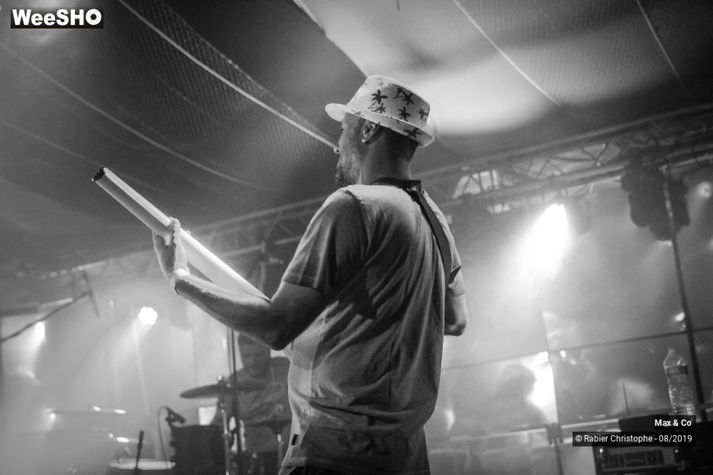 21/30 photos du spectacle Max & Co