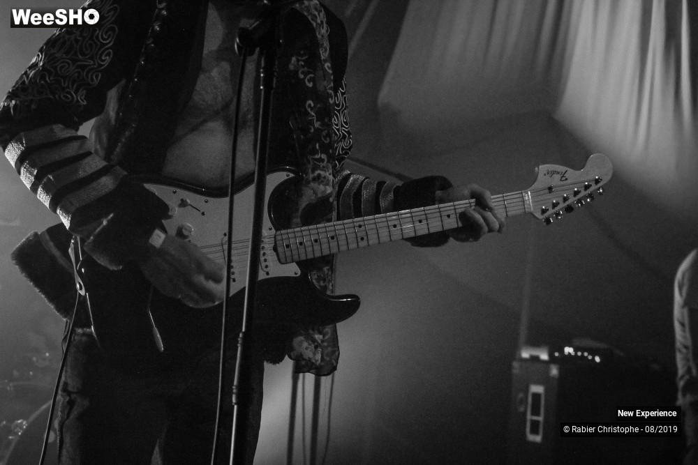 9/10 photos du spectacle New Experience