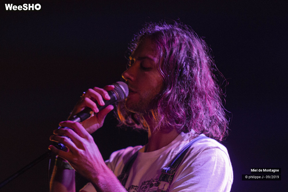 6/12 photos du spectacle Miel de Montagne