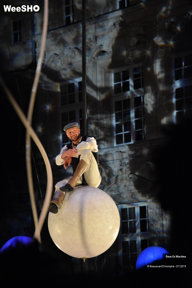 3/34 photos du spectacle Galiléo