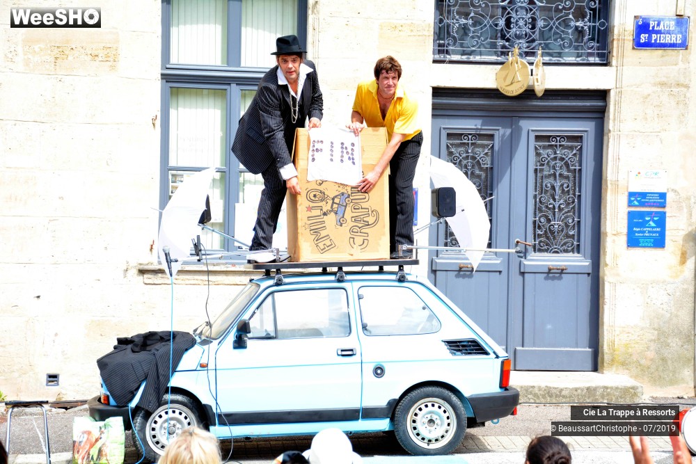 37/37 photos du spectacle Emilio et Crapulino