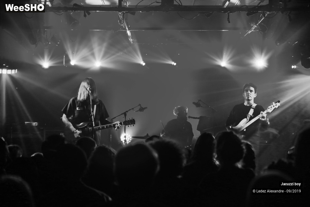 8/11 photos du spectacle Jacuzzi Boy