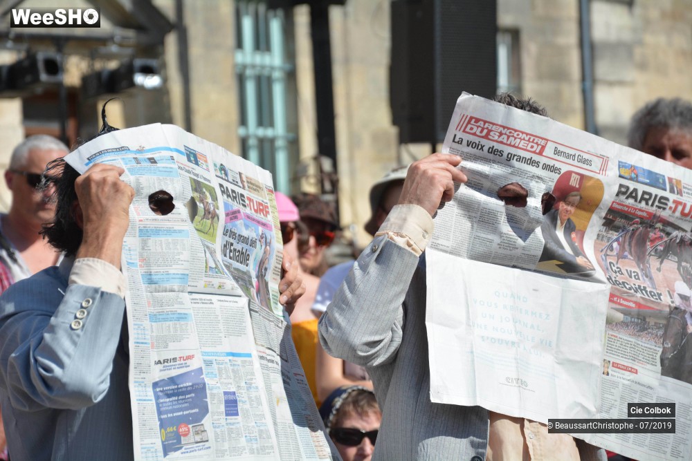 34/38 photos du spectacle Les Hirsutes