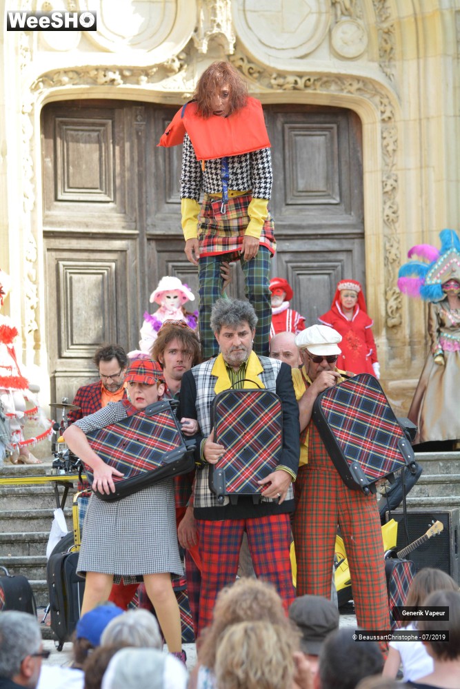 3/42 photos du spectacle La Deusche Joyeuse