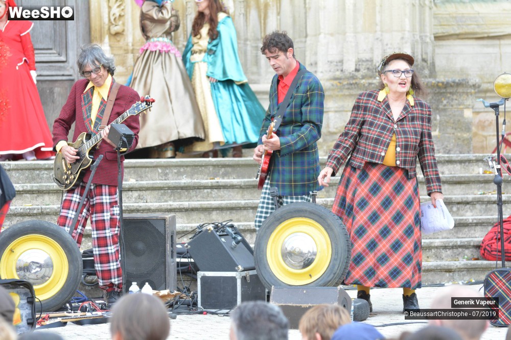 12/42 photos du spectacle La Deusche Joyeuse