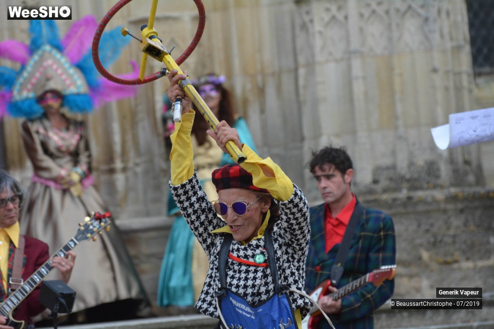 30/42 photos du spectacle La Deusche Joyeuse